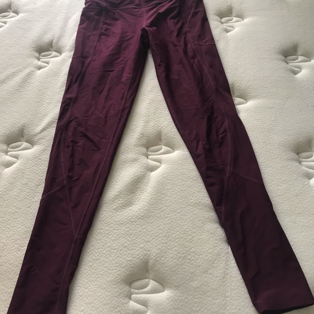 Victoria’s Secret total knockout tight legging